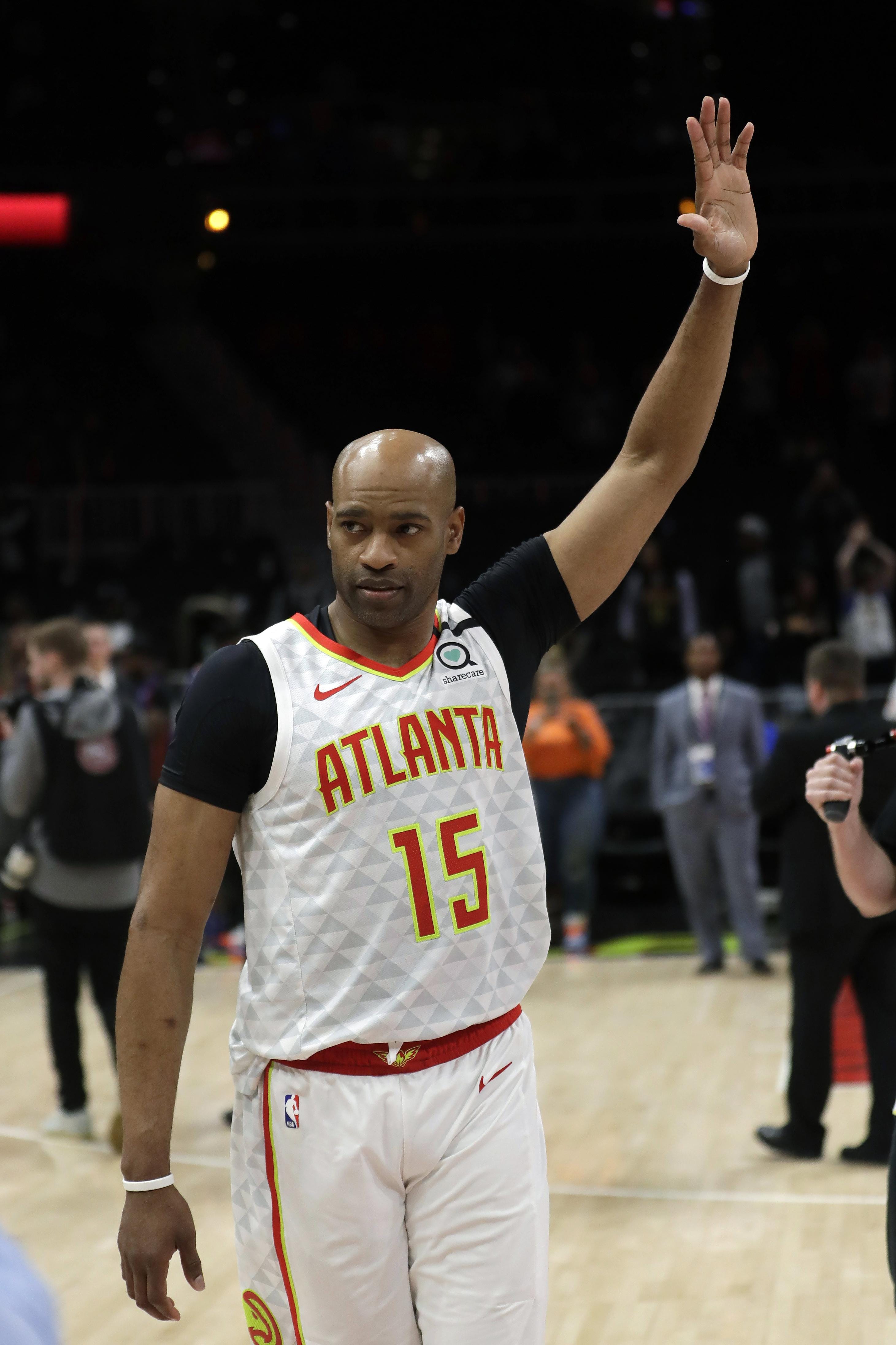 vince carter retirement jersey